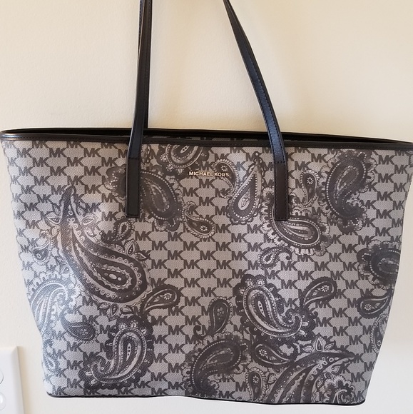Michael Kors studio paisley Emry large tote - Picture 2 of 3